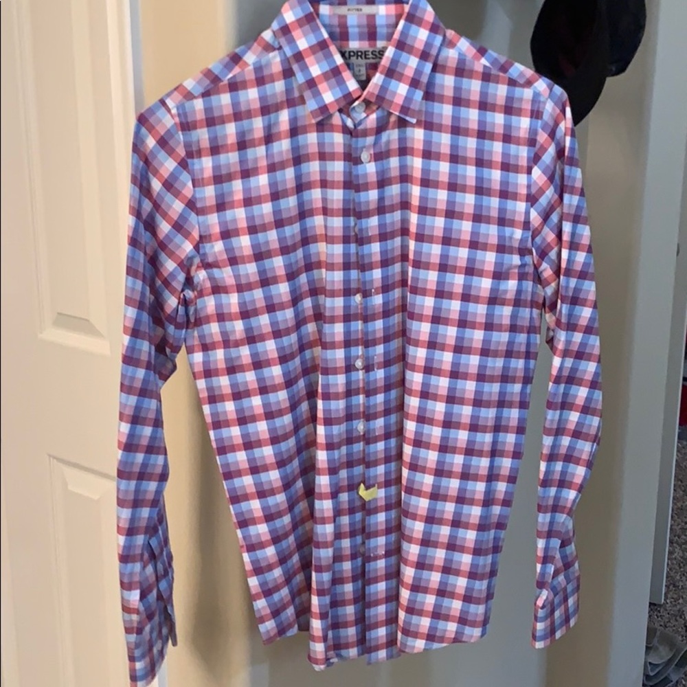 Men’s button down dress shirt